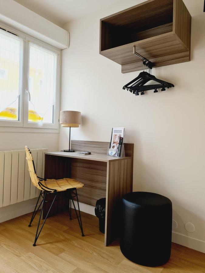 רושפור Hotel Caravelle Contact Hotel מראה חיצוני תמונה